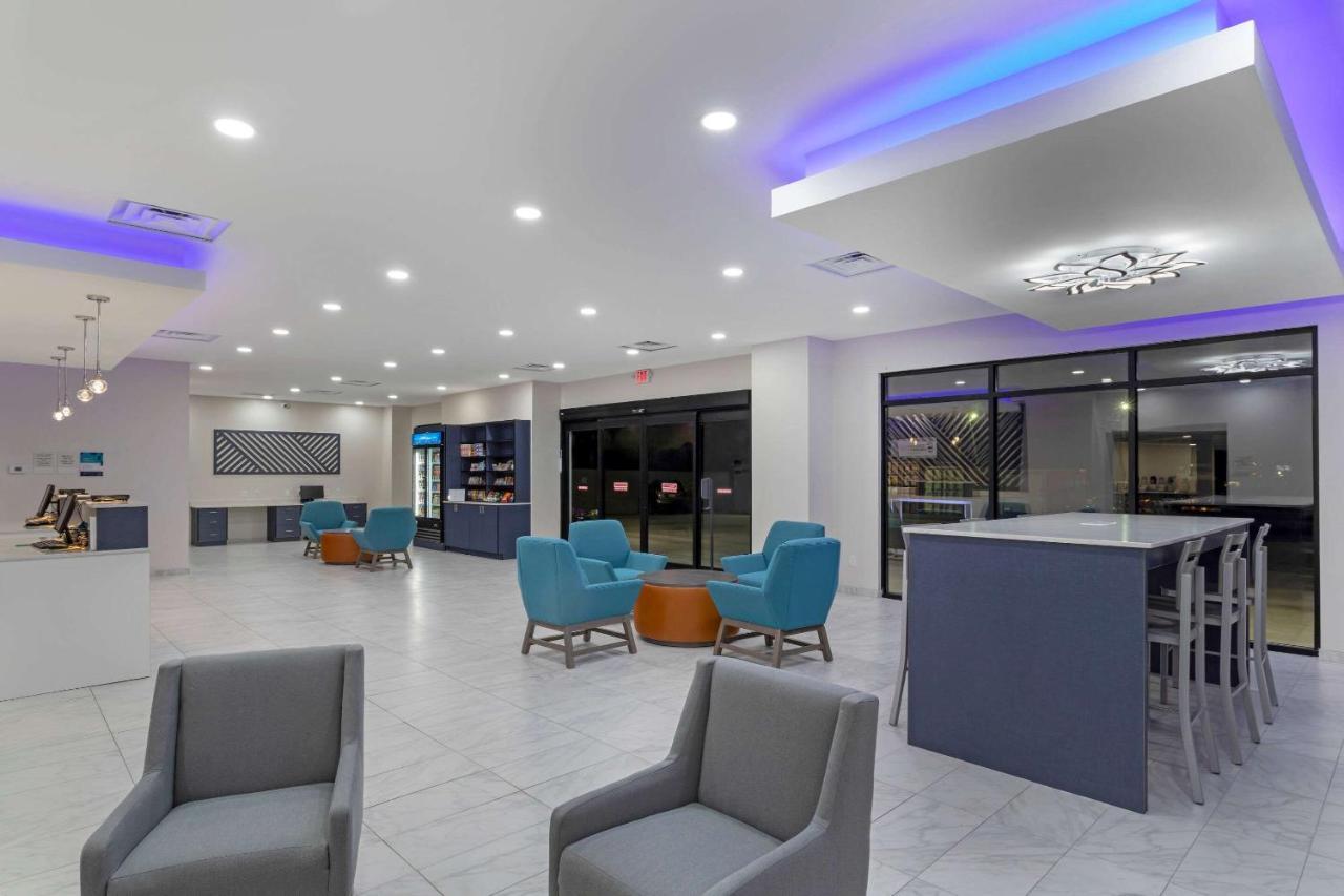 Clarion Pointe Kimball By Choice Hotels Luaran gambar