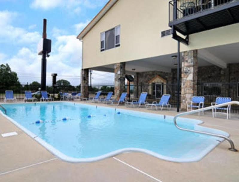 Clarion Pointe Kimball By Choice Hotels Luaran gambar
